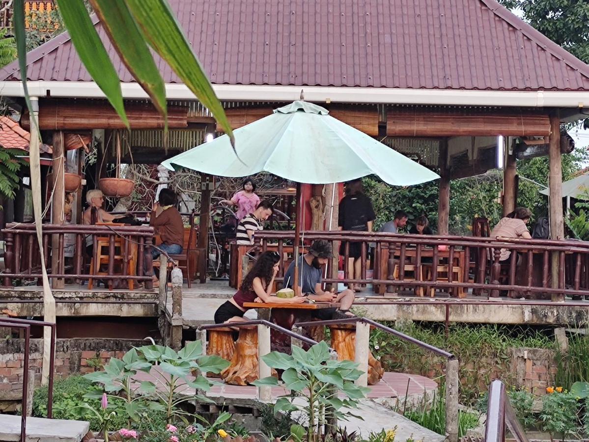 Brown House Resort Can Tho Bagian luar foto