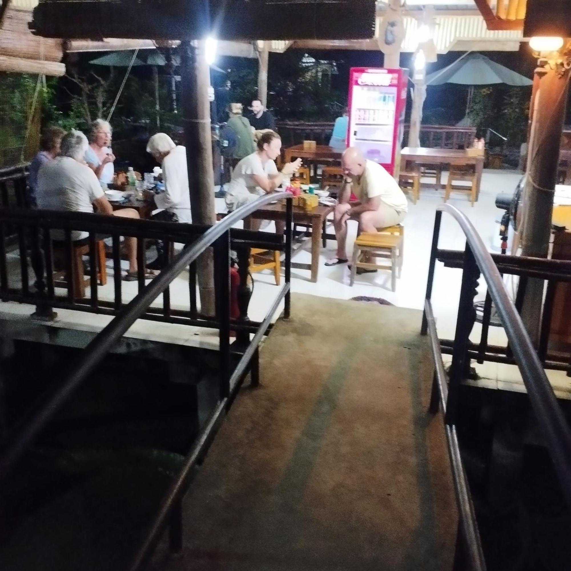 Brown House Resort Can Tho Bagian luar foto